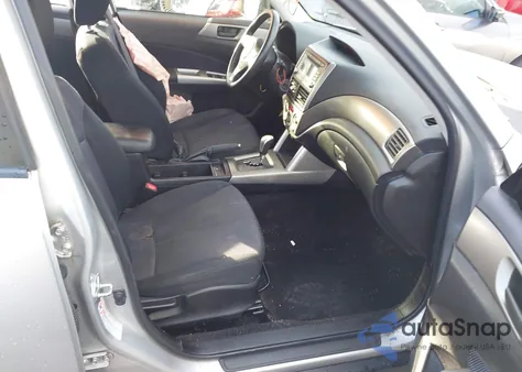 2010 Subaru Forester 2.5X z USA, uszkodzony, nr VIN JF2SH6AC0AH755084